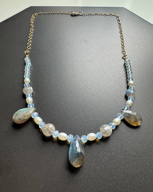 Labradorite Broilette necklace